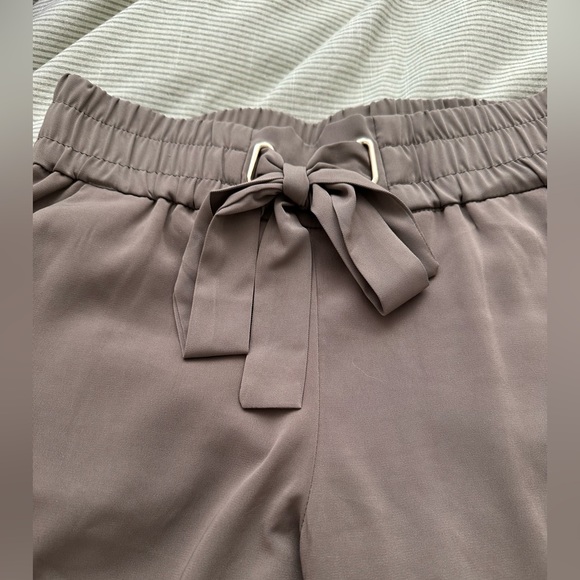 Dynamite Green Taupe Pants - Picture 3 of 7